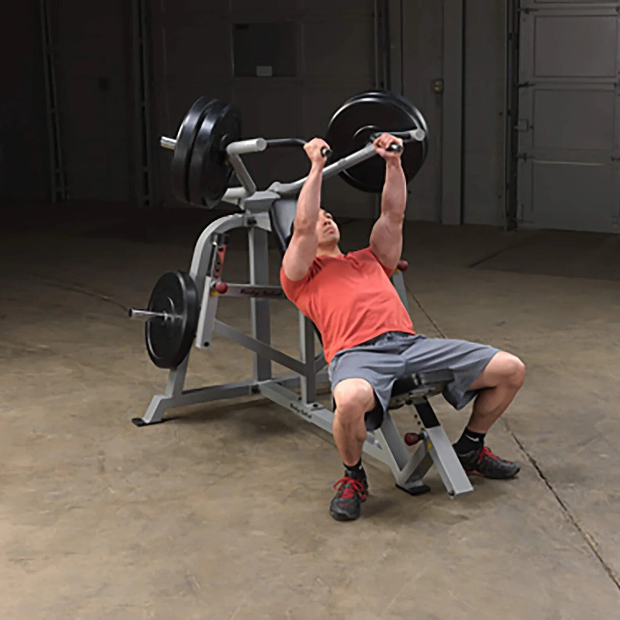 Body-Solid Leverage Incline Bench Press With Plate Holders - LVIP