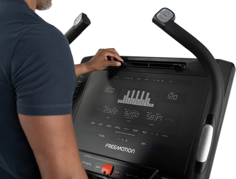 Freemotion SMARTSERIES™ i10.9b Incline Trainer FreeMotion Fitness
