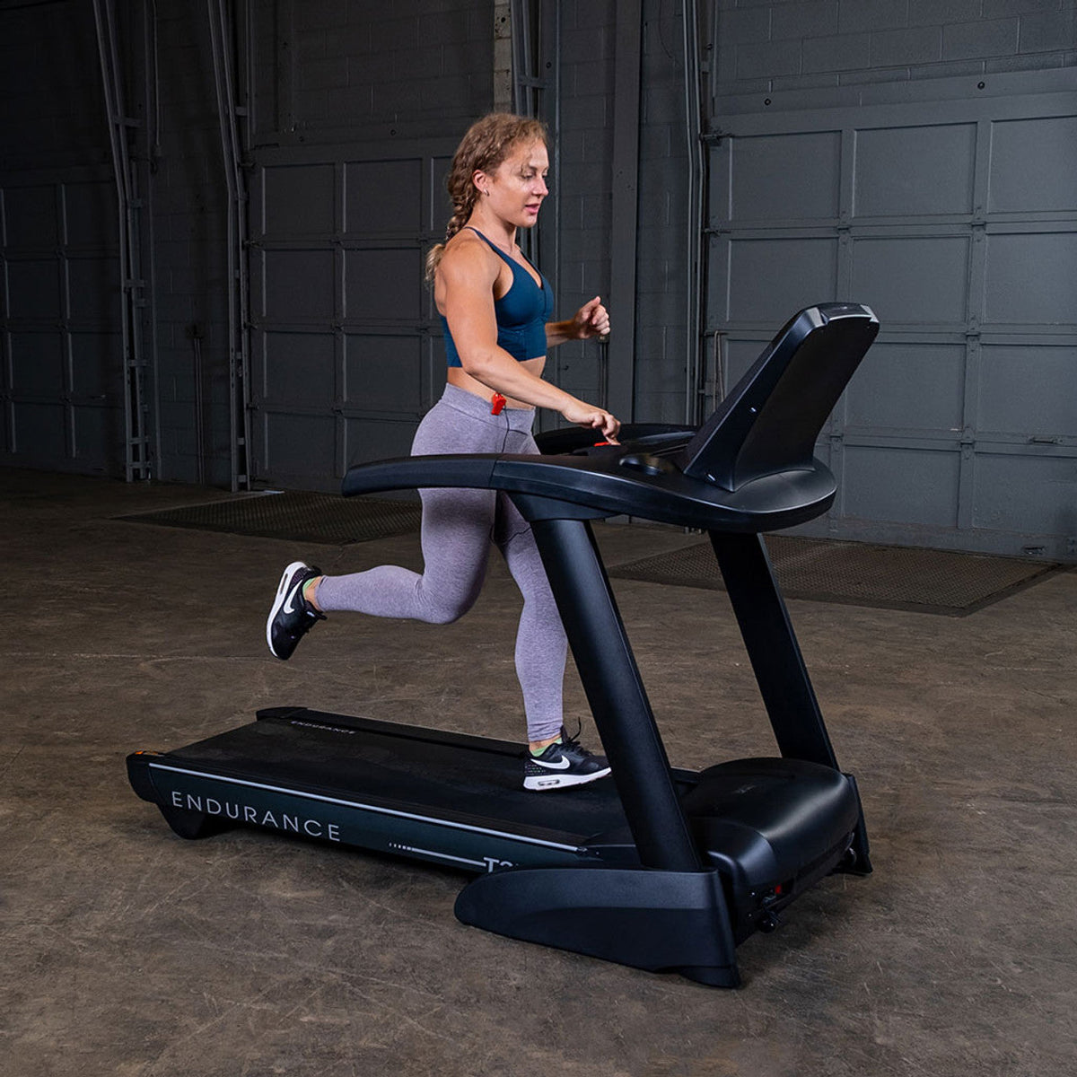 T25 Folding Incline Treadmill by Body-Solid – 400 lb Max, 4 HP